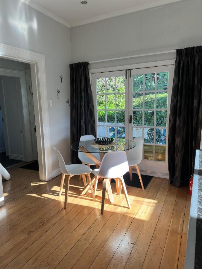 Renwick In The City Nelson, 10Min Walk To City Centre, Full Kitchen, Fast Fibre Wifi, Drive 13Min To Airport, 5Min To Hospital, Quiet Street, Dog Friendly מראה חיצוני תמונה